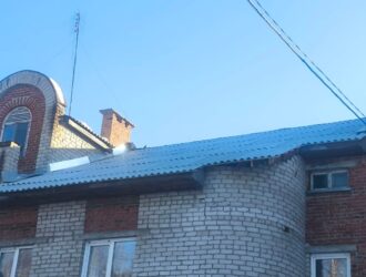 В Юрге восстановили проломившуюся от снега крышу