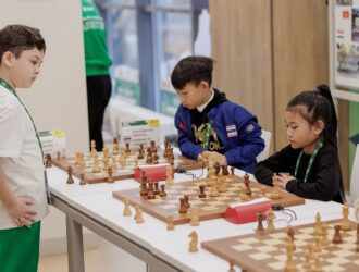 После шести туров на международном турнире «Кубок Интеллект академии» в Новокузнецке лидирует команда Казахстана