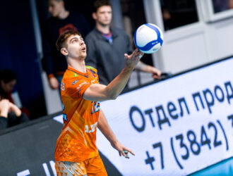 Волейбольный «Кузбасс» в первый день весны проведет встречу с «Оренбуржьем»