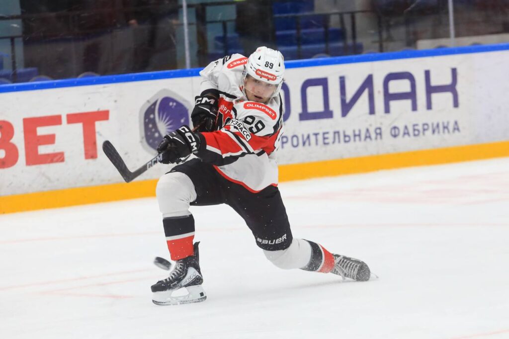 Новокузнецкий «Металлург» одолел «Химик» в гостях