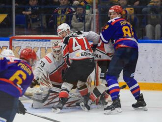 Новокузнецкий «Металлург» одолел «Химик» в гостях