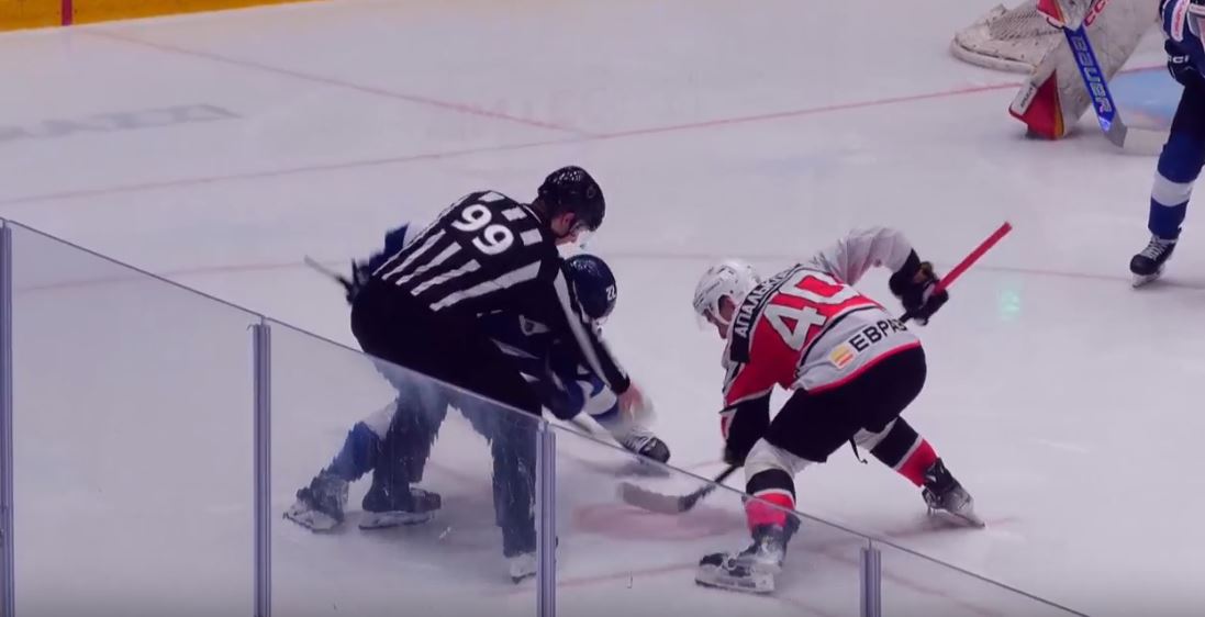 Новокузнецкий «Металлург» обыграл «Буран» в выездной встрече