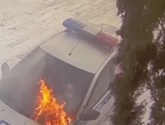 Молодой кузбассовец поджег полицейскую машину по указке аферистов