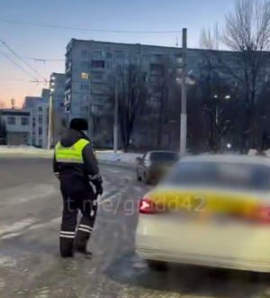 В Кемерове за несколько часов поймали более 15 таксистов-нарушителей