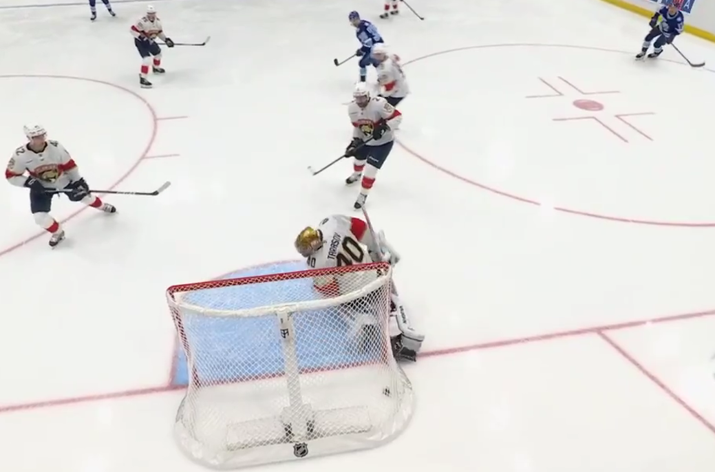 Уроженцы Новокузнецка на двоих пропустили шесть шайб в одном матче НХЛ