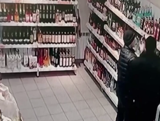 Двое кемеровчан могут сесть на серьезный срок за 29 украденных бутылок водки