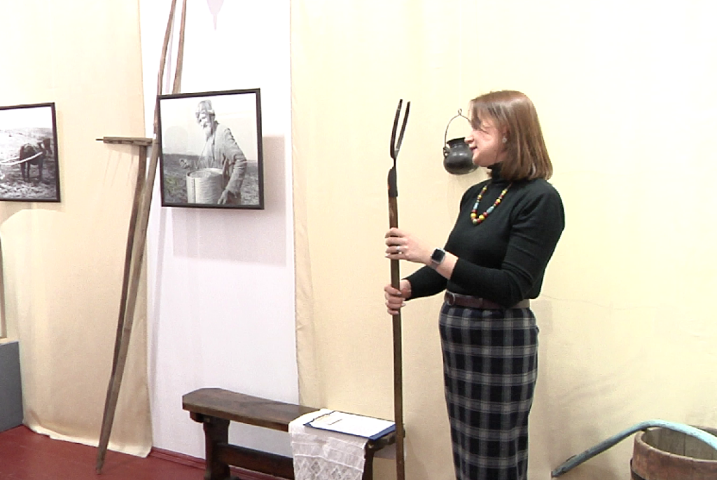 «В крестьянской избе»: в новокузнецком музее-заповеднике воссоздали атмосферу жизни и быта наших предков