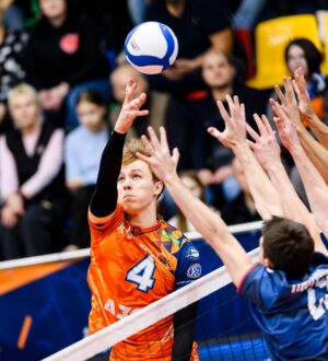 Волейбольный «Кузбасс» последний гостевой матч сезона проведет в Новом Уренгое