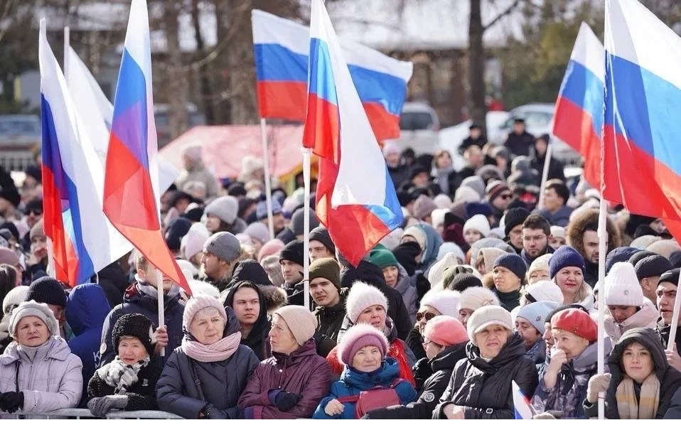 Губернатор Кузбасса поздравил крымчан и севастопольцев с Днем воссоединения Крыма с Россией