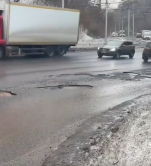 Дорожный надзор возбудил дело о плохом состоянии Логового шоссе в Кемерове