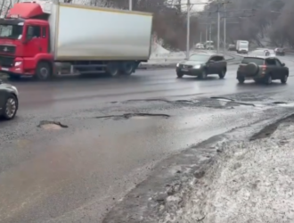 Дорожный надзор возбудил дело о плохом состоянии Логового шоссе в Кемерове