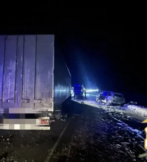 На трассе Новосибирск-Кемерово в страшной аварии погибли пять человек