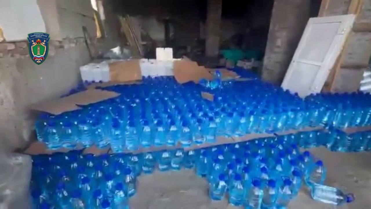 Кузбассовец может сесть на 5 лет за 11 тонн контрафактного алкоголя