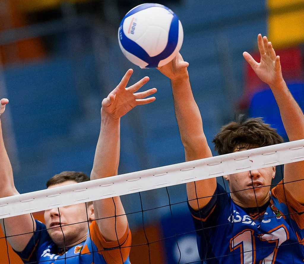 Молодежка волейбольного «Кузбасса» потерпела второе кряду домашнее поражение