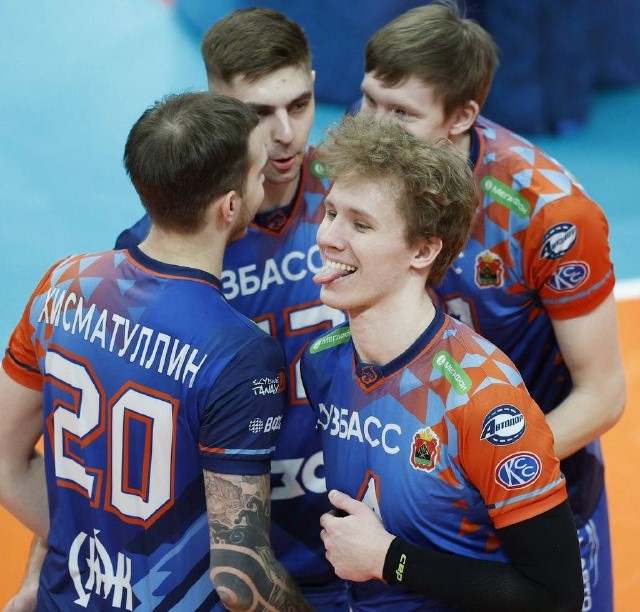 Волейбольный «Кузбасс» в последнем матче регулярного чемпионата примет питерский «Зенит»
