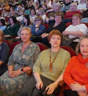 Губернатор Кузбасса провел торжественный прием в преддверии Международного женского дня