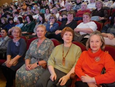 Губернатор Кузбасса провел торжественный прием в преддверии Международного женского дня