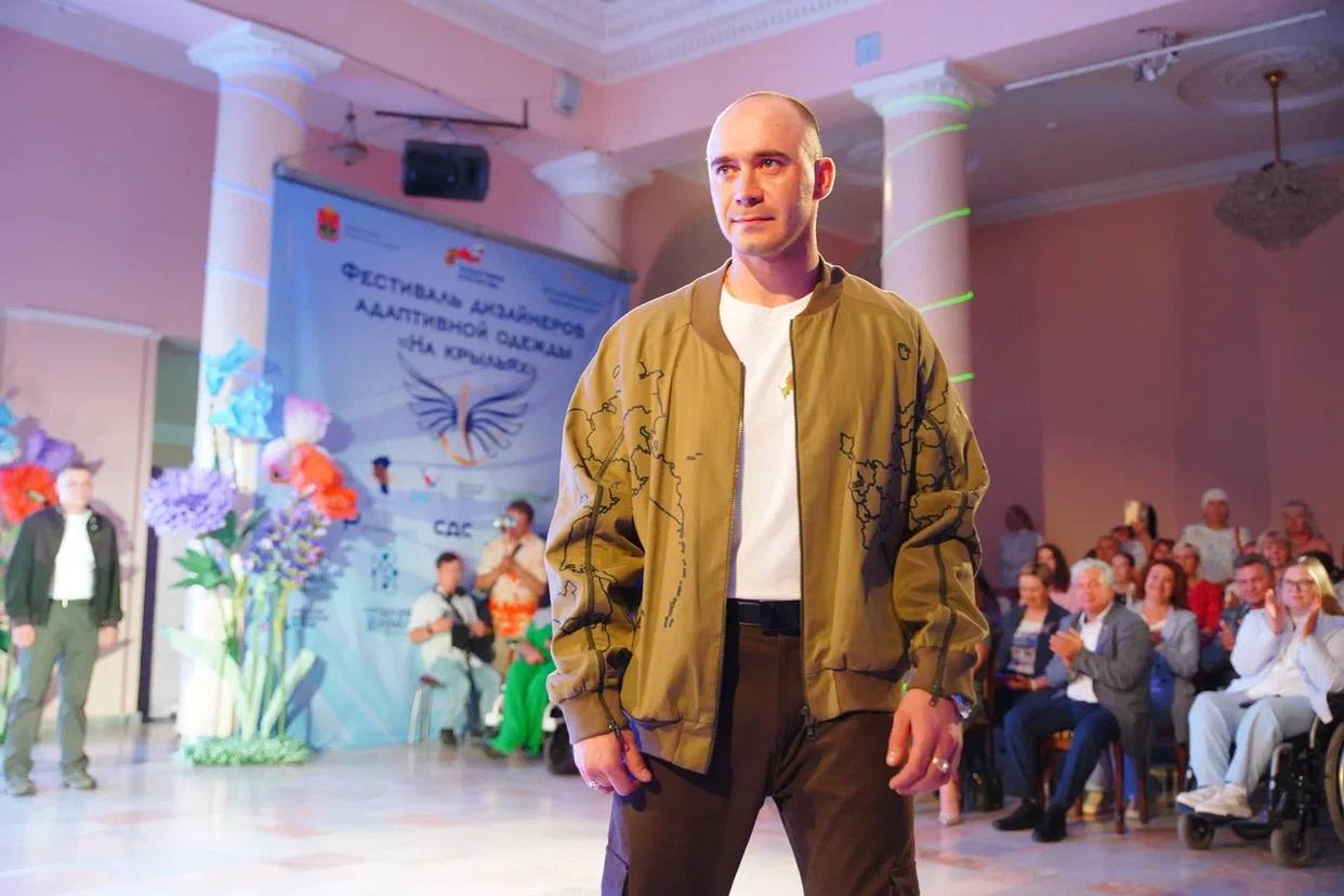 Паралимпийцы оценят удобство адаптивной одежды от кузбасских дизайнеров