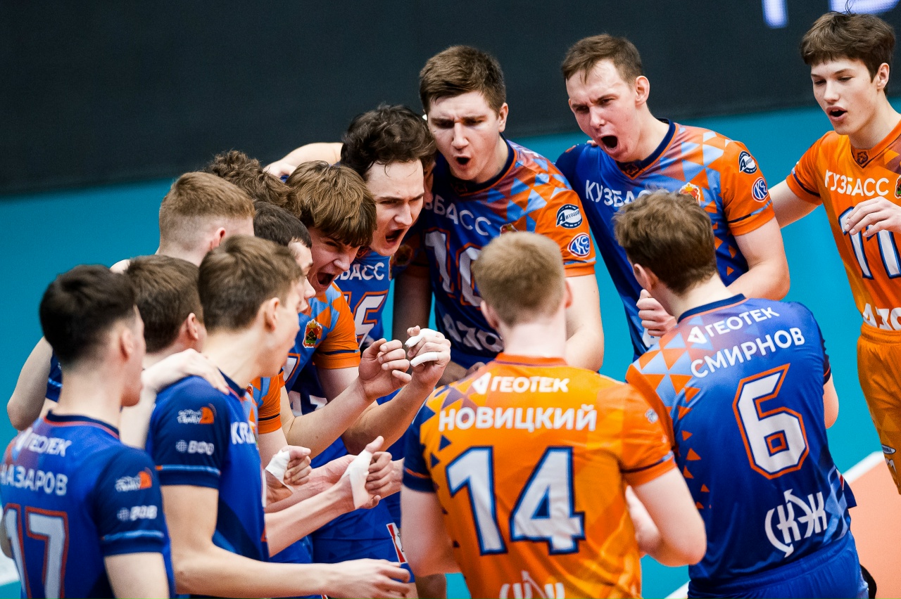 Волейбольный «Кузбасс-2» выиграл все матчи домашнего тура ГЕОТЕК Молодежной лиги