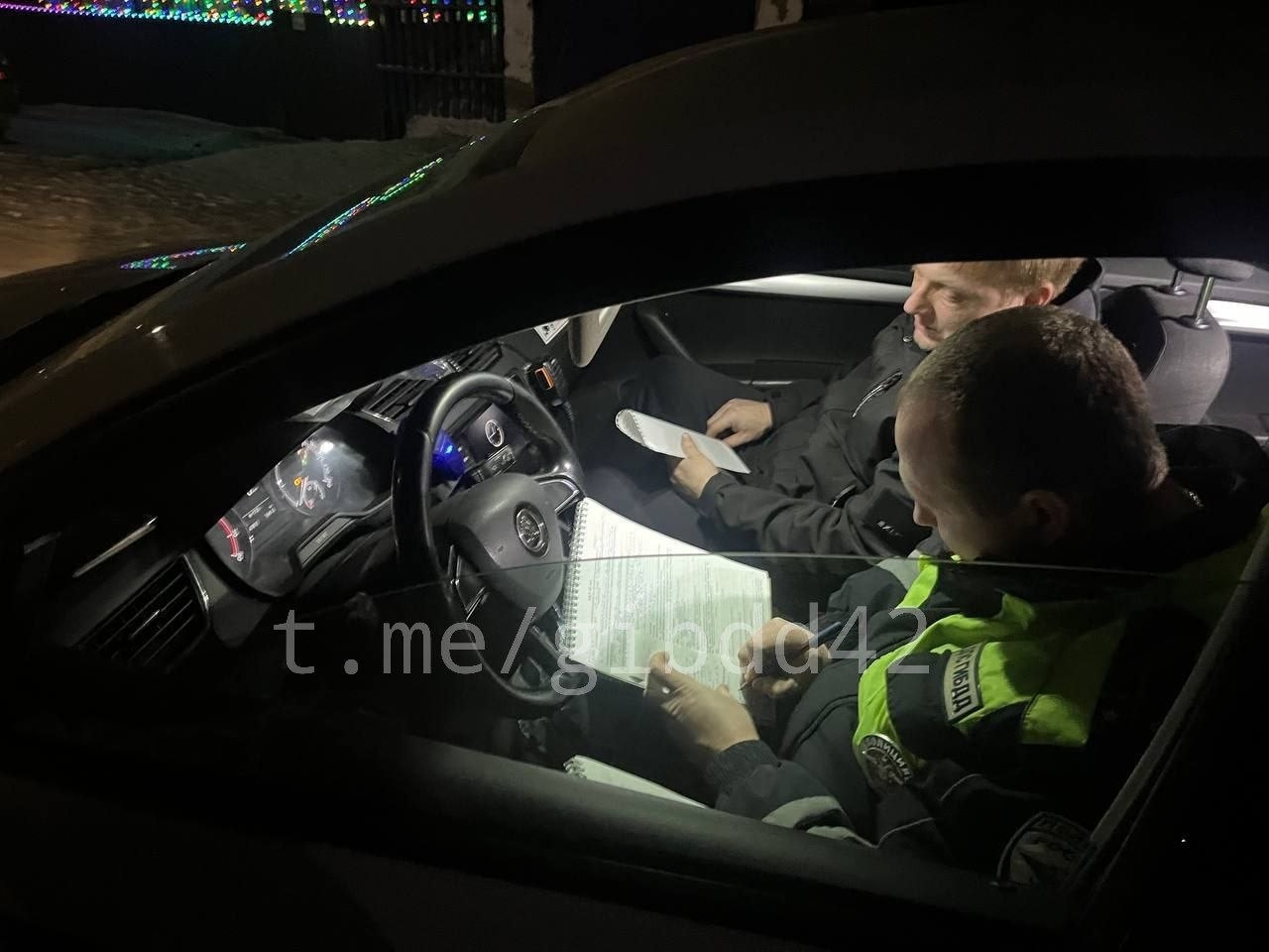 В Ленинске-Кузнецком пьяного водителя без прав наказали арестом на 12 суток