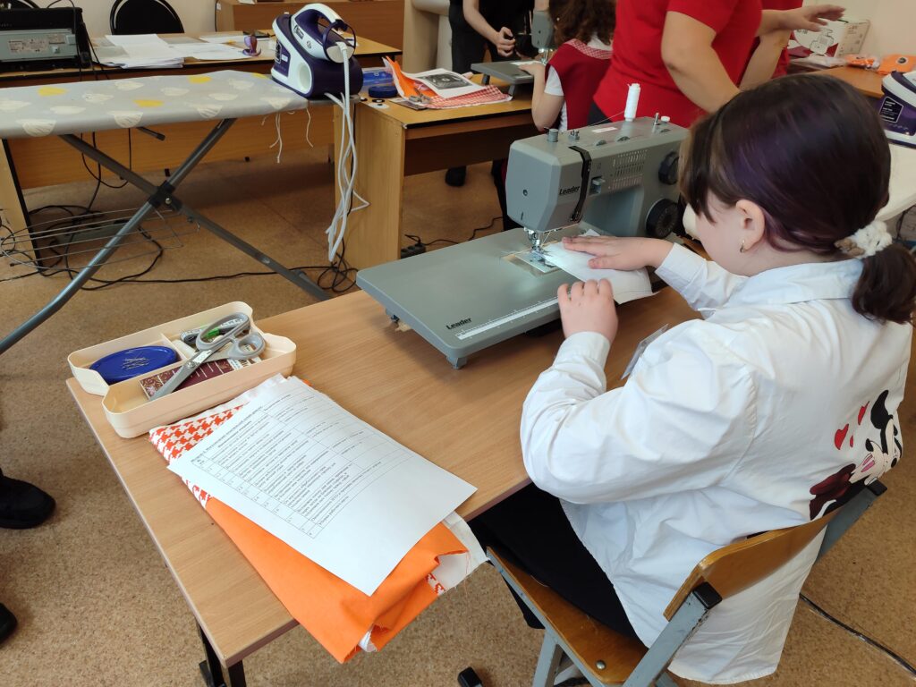 В Кемерове впервые прошел чемпионат профессионального мастерства «Абилимпикс. Дети»