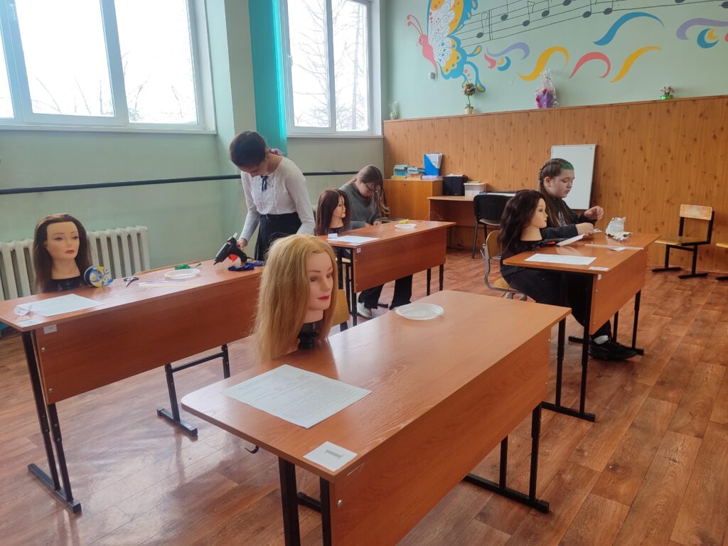 В Кемерове впервые прошел чемпионат профессионального мастерства «Абилимпикс. Дети»