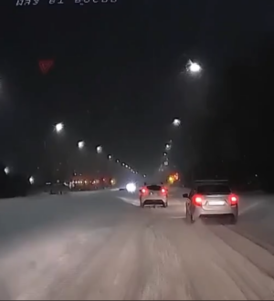 За проезд на «красный» в Кемерове наказали водителя штрафами