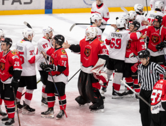 «Кузнецкие Медведи» проиграли «Молоту» по буллитам