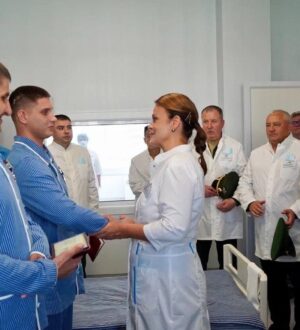 Благодаря содействию фонда «Защитники Отечества» качественную медпомощь получили более чем 280 тысяч участников СВО и членов их семей