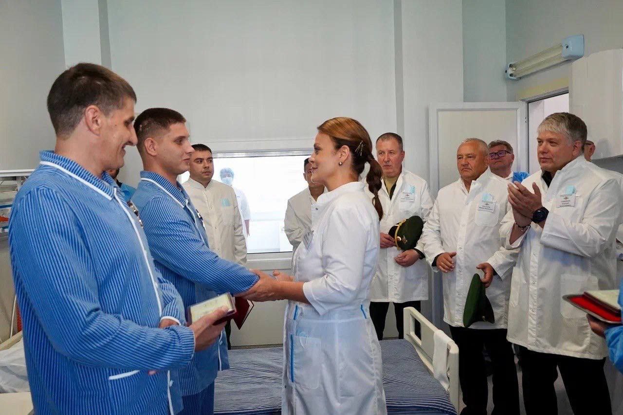 Благодаря содействию фонда «Защитники Отечества» качественную медпомощь получили более чем 280 тысяч участников СВО и членов их семей