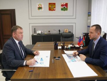 Проблемы благоустройства и развития туризма в Междуреченске Илья Середюк обсудил с главой города