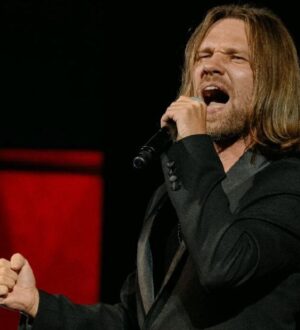 Певец из Кузбасса примет участие в шоу «Голос»