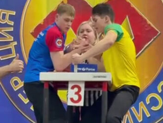 Кузбассовец победил на первенстве России по армрестлингу