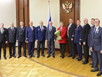 В День наставника работникам СУЭК-Кузбасс вручили государственные награды