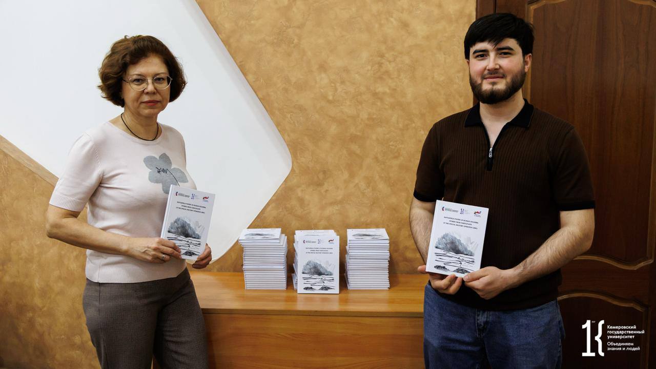 В Кузбассе представили книгу фронтовой поэзии участников СВО