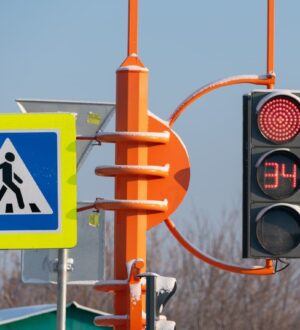 Кемеровских водителей предупредили об отключении светофоров