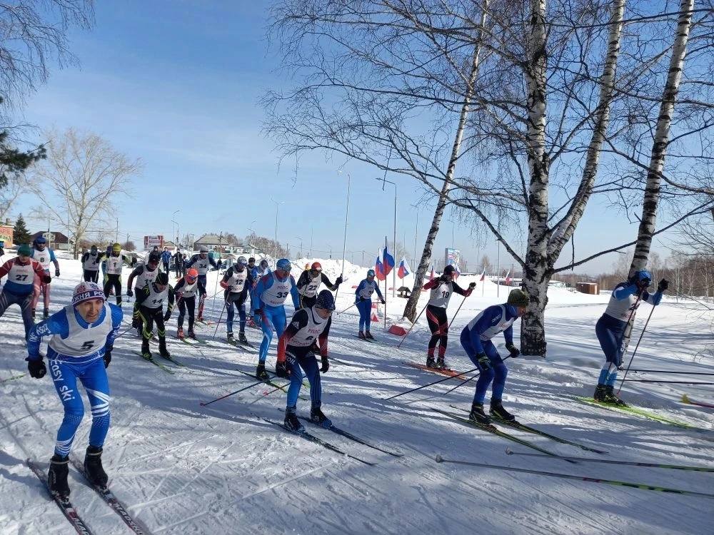 В Киселевске прошли региональные соревнования по лыжным гонкам