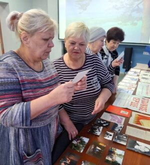 В Мысках открылась выставка, приуроченная к юбилею города