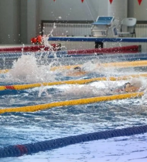 В Кузбассе определили лучших пловцов среди школьных команд