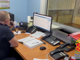 В Кузбассе задержали жителя Мариинска, который работал курьером у мошенников