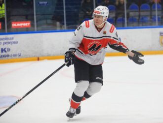 Нападающий новокузнецкого «Металлурга» приближается к рекорду в ВХЛ