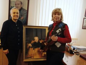 В Новокузнецке Детская школа искусств получила уникальный подарок от фонда Спивакова