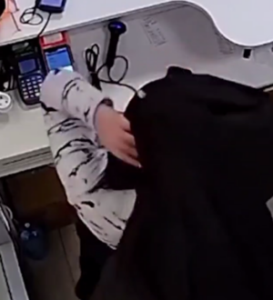 Украла выручку из кассы: 20‑летняя прокопчанка может лишиться свободы