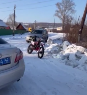 В Новокузнецке поймали несовершеннолетнего за рулем кроссового мотоцикла
