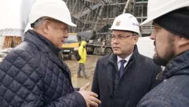 Илья Середюк и Анатолий Серышев проверили, как идет строительство Сибирского культурно-образовательного комплекса в Кемерове