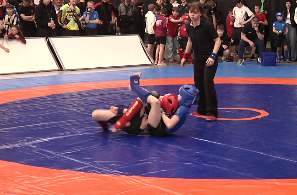 Пятеро новокузнецких спортсменов стали обладателями медалей первенства Сибири по панкратиону