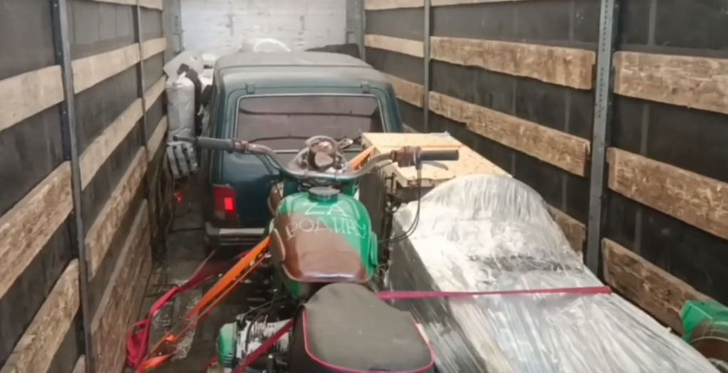 Народный фронт Кузбасса отправил очередную фуру помощи в зону СВО