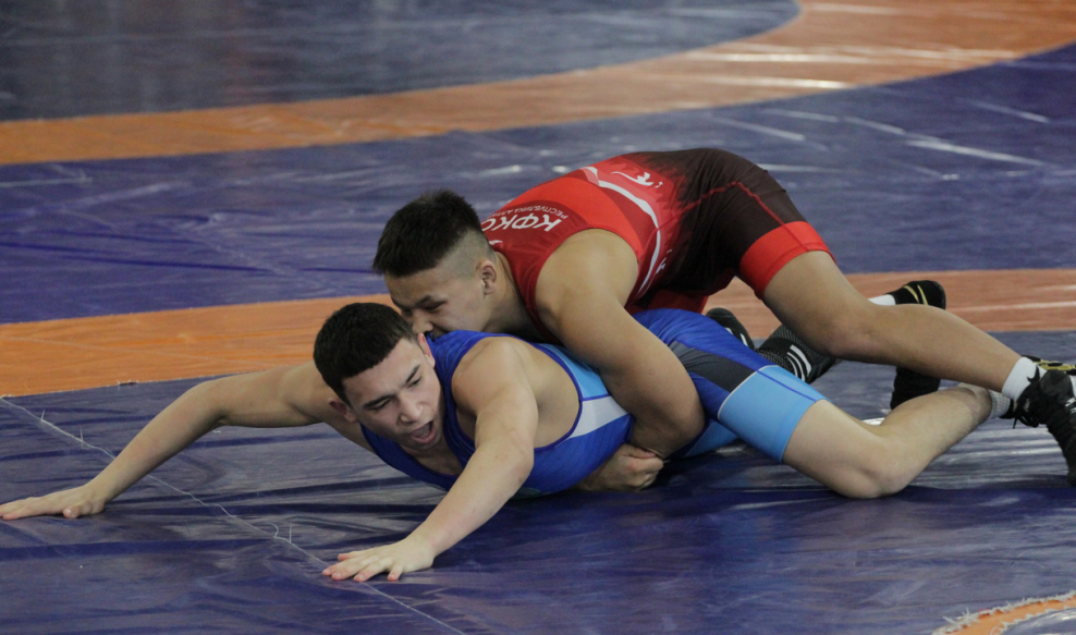 Восемь медалей завоевали кузбасские спортсмены на всероссийском турнире по греко-римской борьбе