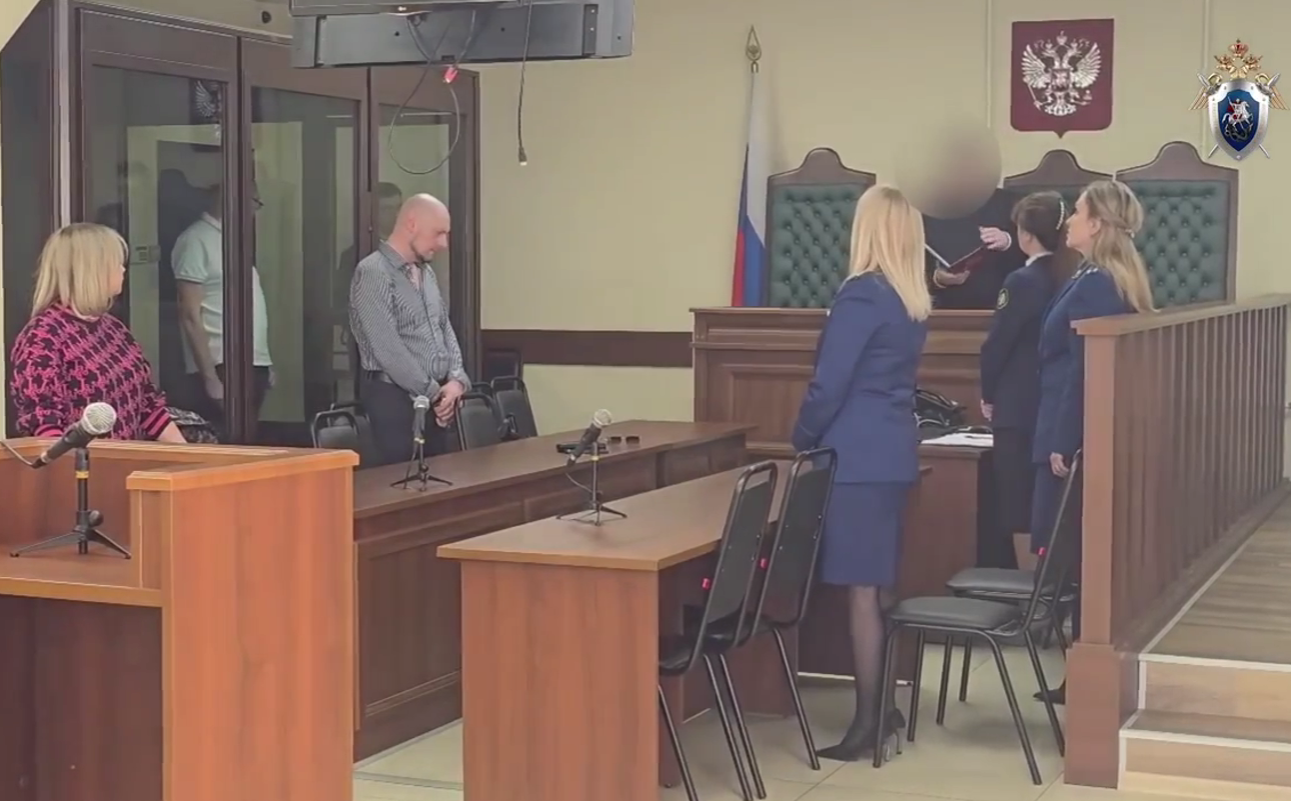 Ранившего силовиков при обыске директора Новокузнецкого ДРСУ посадили на 8 лет