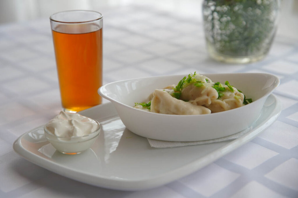 «Еда в большом городе»: бизнес-ланч в ресторане «Кузбасс» 